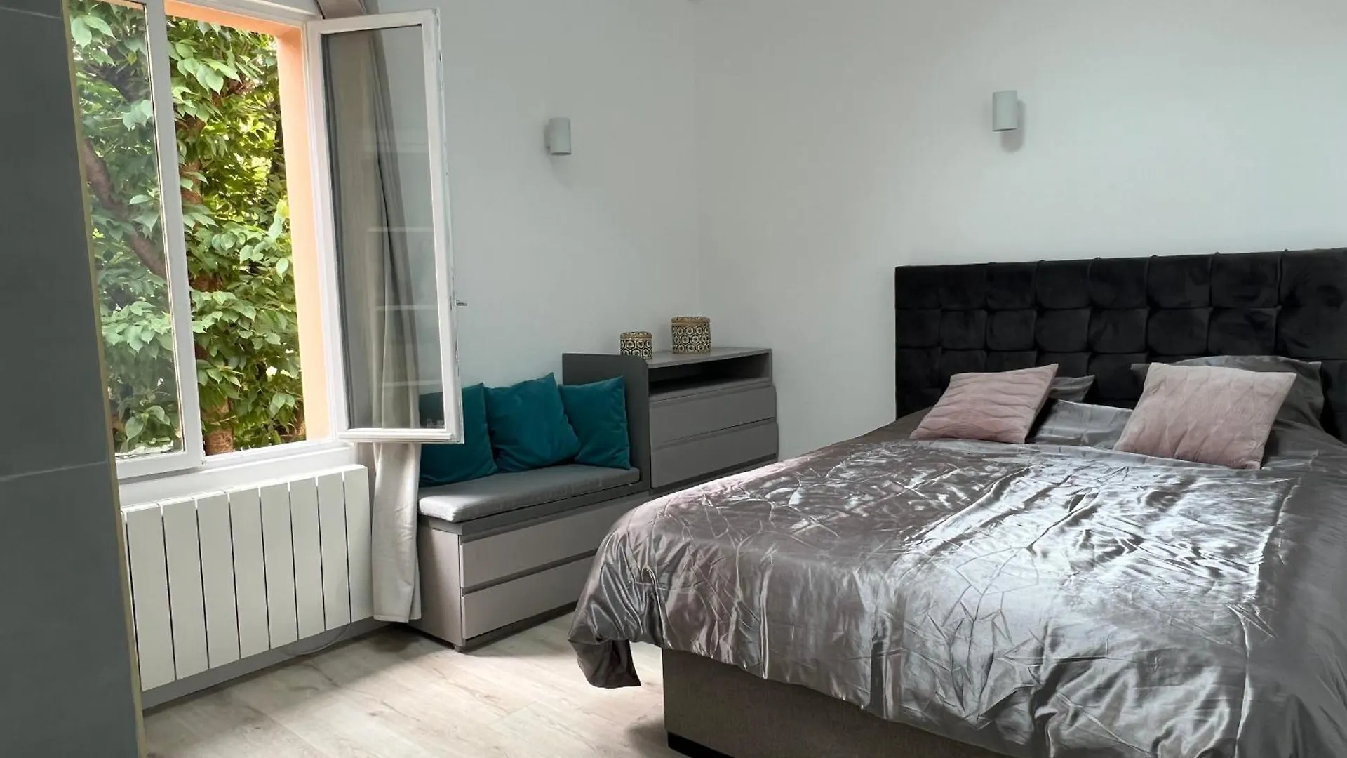 Duplex Plein Sud Apartment Paris